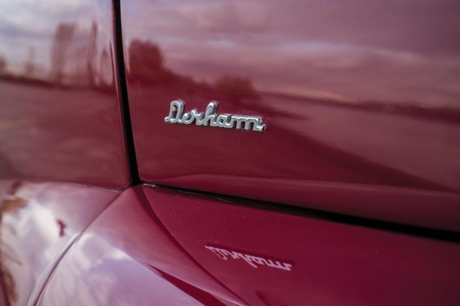 Детали экстерьера Cadillac Series 60 Special Town Brougham by Derham 1942 года  (фото 15 из 22)